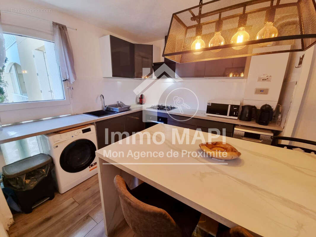 Appartement à LATTES