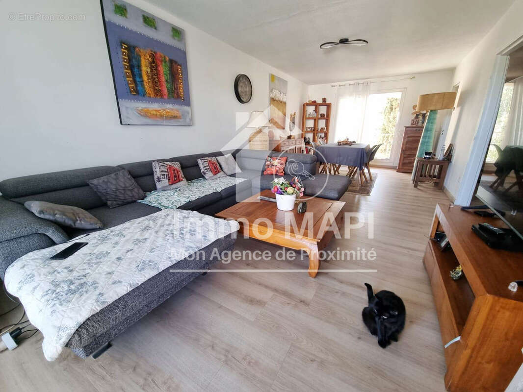 Appartement à LATTES