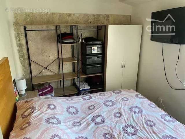 Appartement à LACAZE