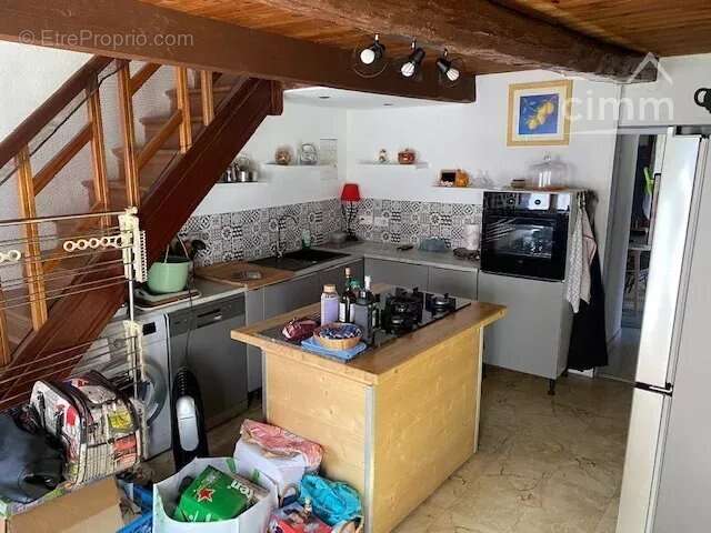 Appartement à LACAZE
