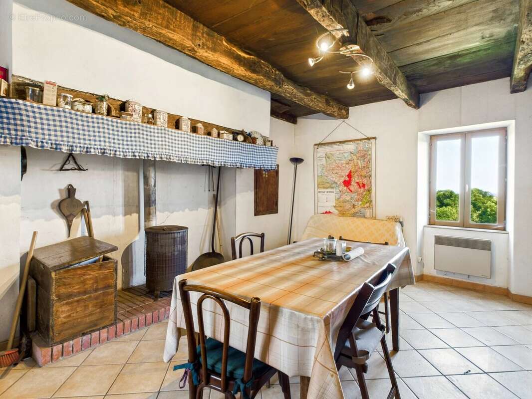 Appartement à RIEUPEYROUX