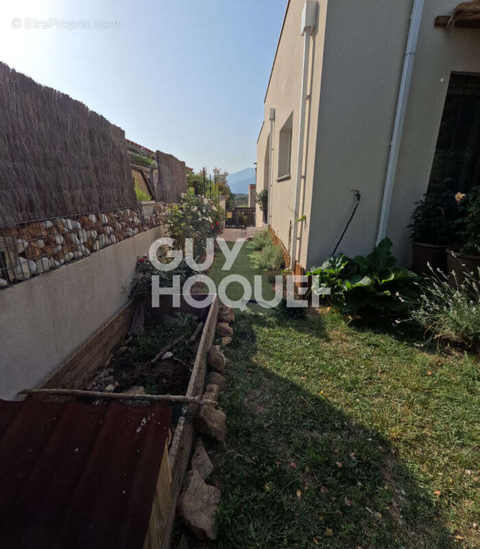 Appartement à TRESSERRE