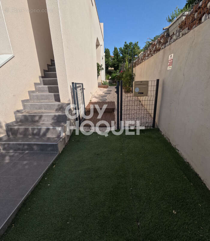 Appartement à TRESSERRE