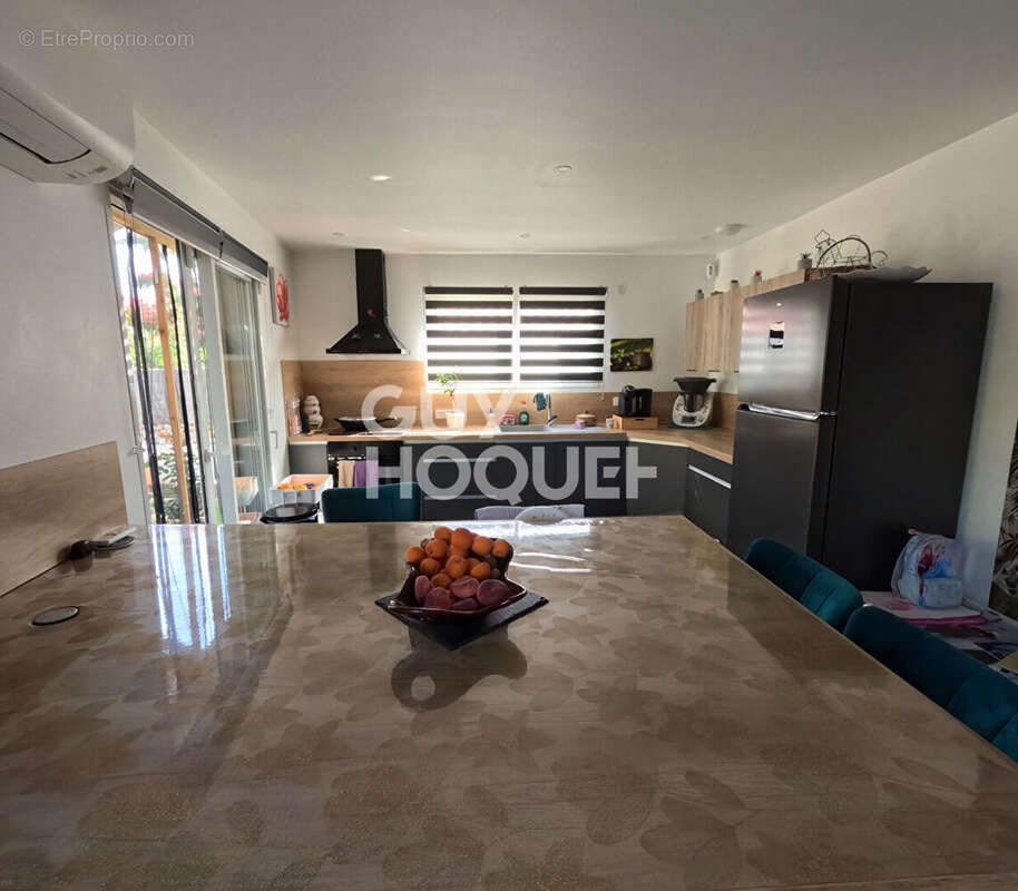 Appartement à TRESSERRE