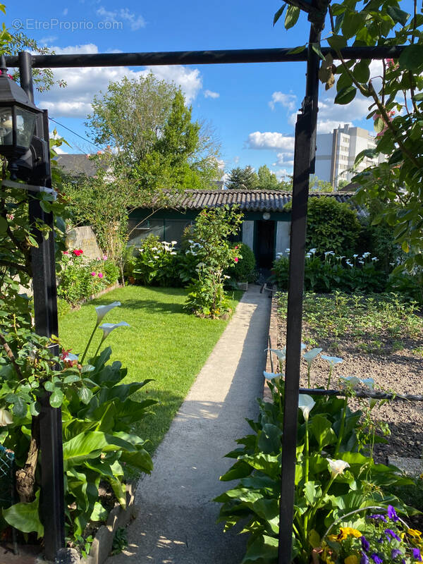 Maison à ROSNY-SOUS-BOIS