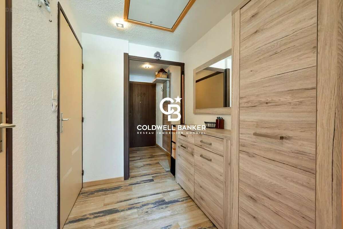 Appartement à DEMI-QUARTIER