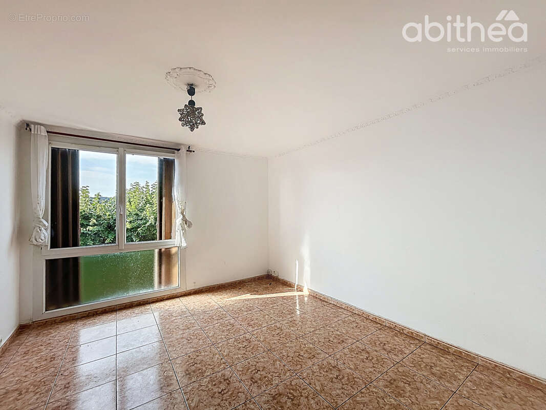 Appartement à CHOISY-LE-ROI