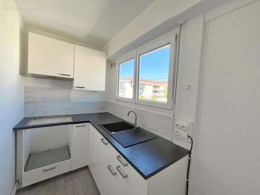 Appartement à NANTERRE