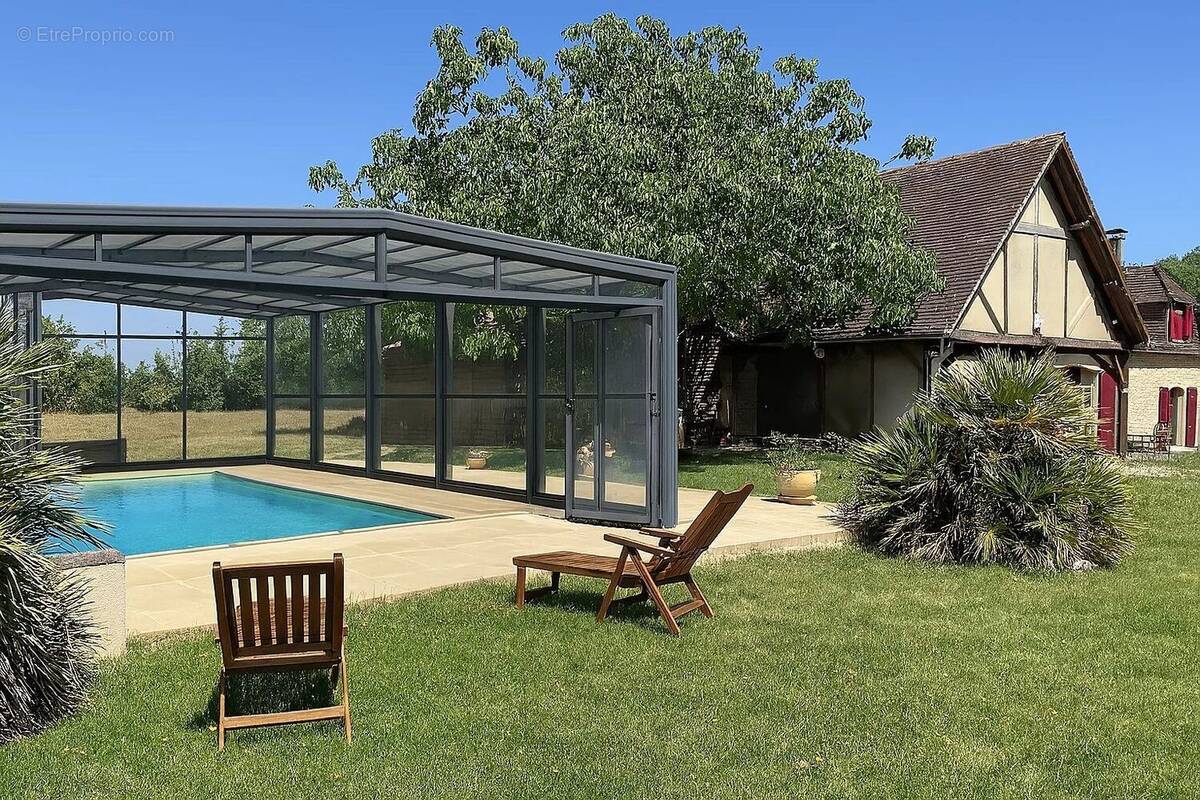 Maison à GINOUILLAC