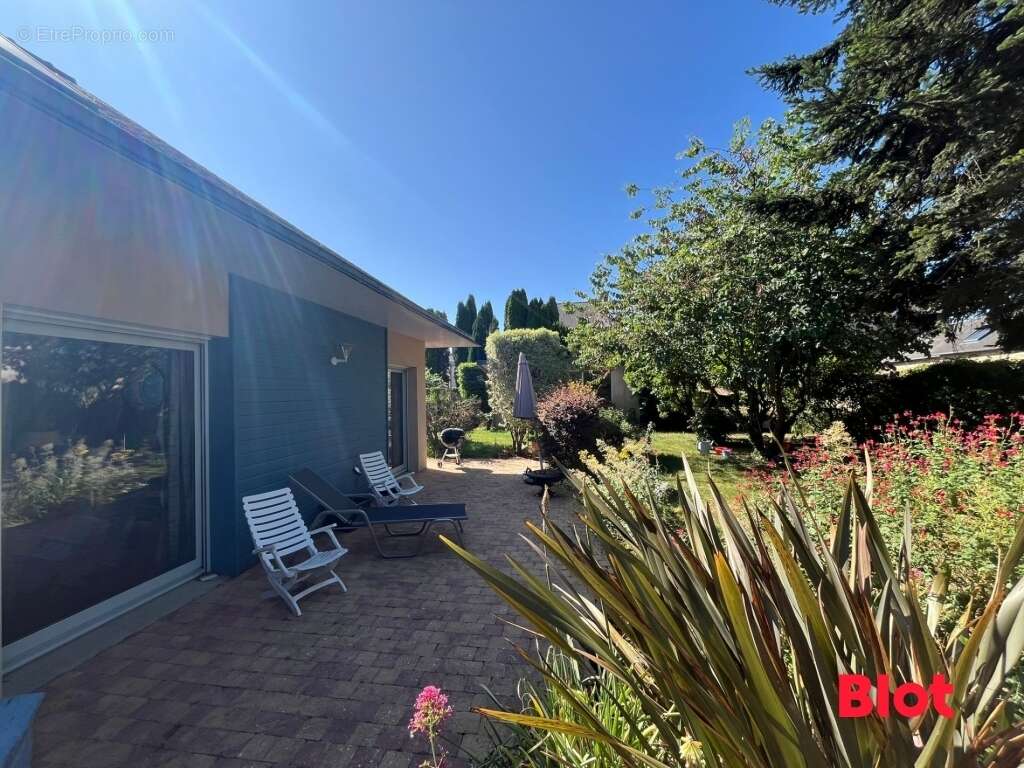 Maison à BAIN-DE-BRETAGNE