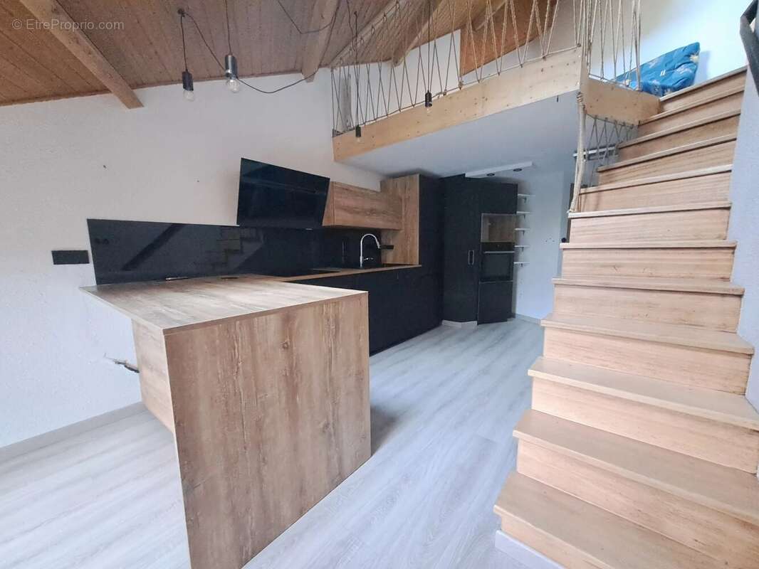 Appartement à LELEX