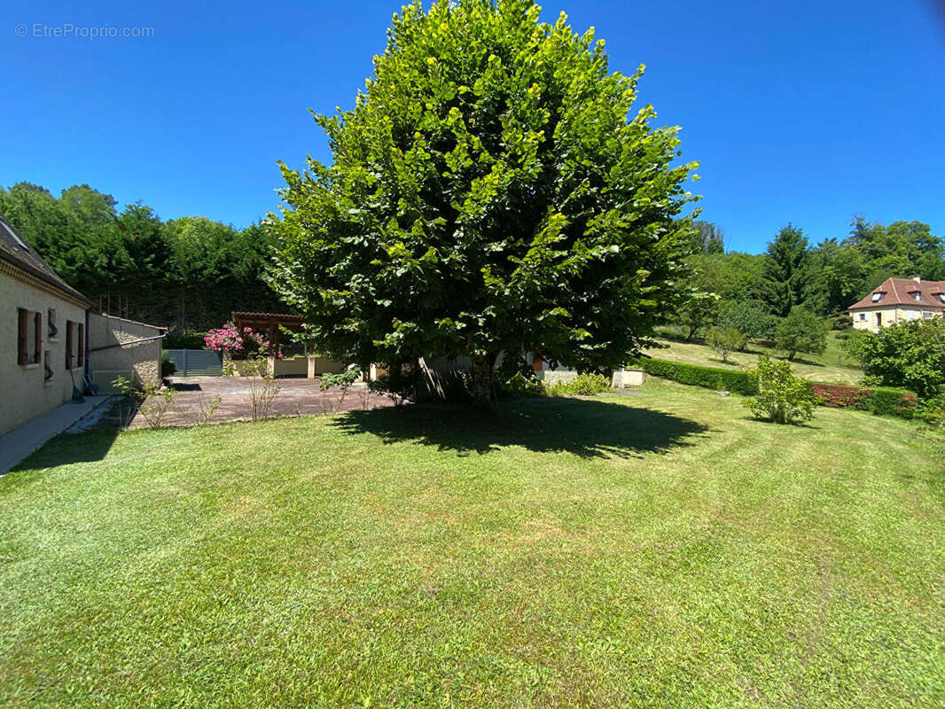 Maison à SARLAT-LA-CANEDA
