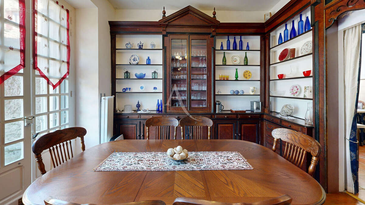 Maison à CUXAC-CABARDES