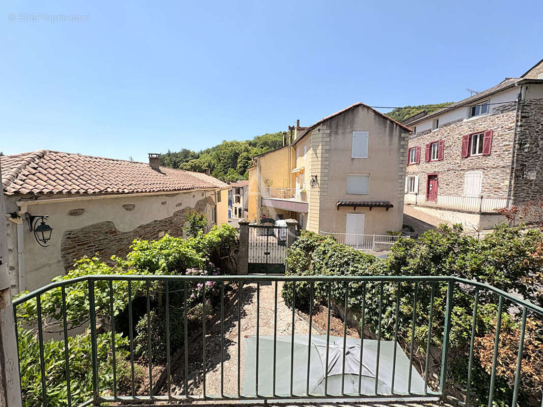 Maison à CUXAC-CABARDES