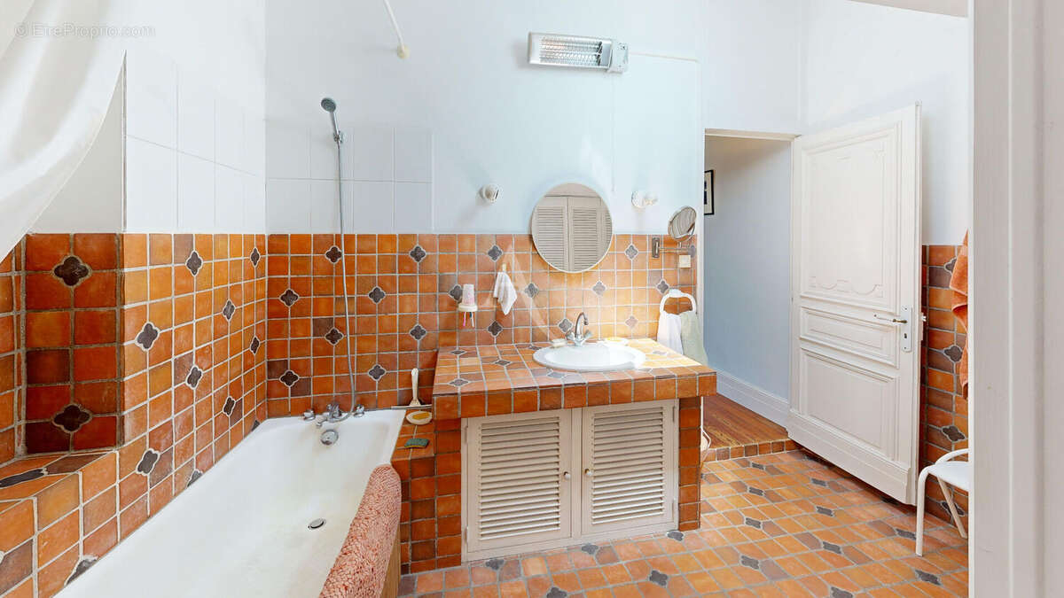 Maison à CUXAC-CABARDES