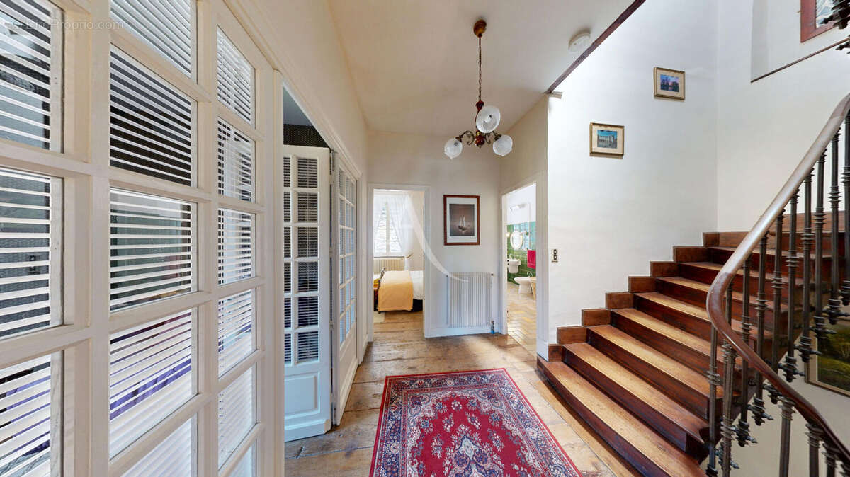 Maison à CUXAC-CABARDES