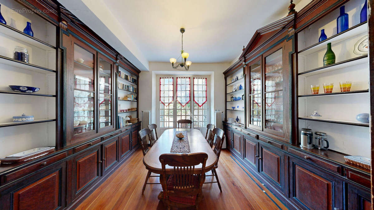 Maison à CUXAC-CABARDES