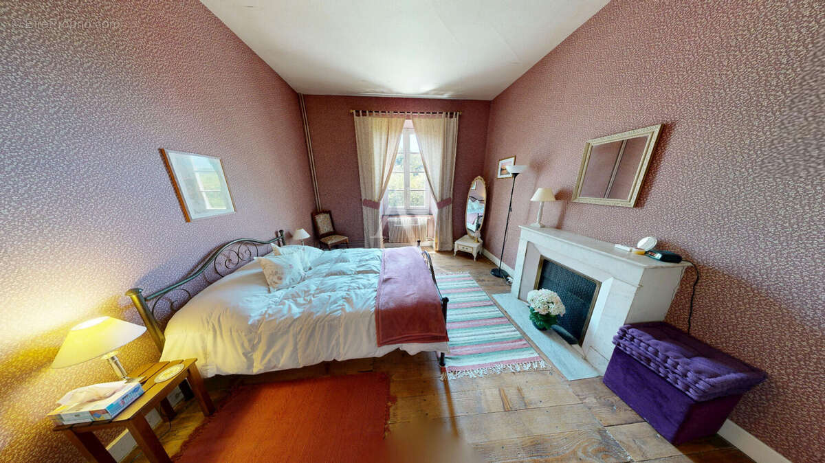 Maison à CUXAC-CABARDES