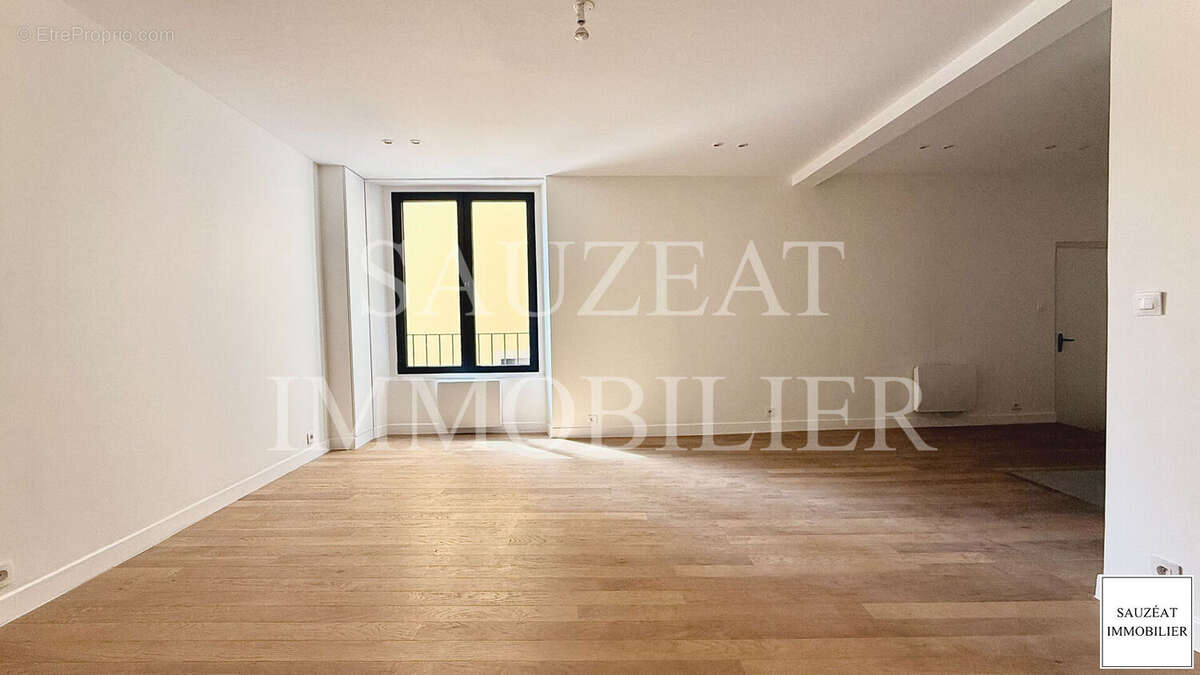 Appartement à CHATENAY-MALABRY