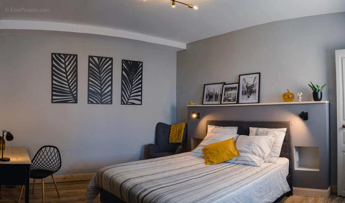 Panoramach3 - Maison à OLORON-SAINTE-MARIE