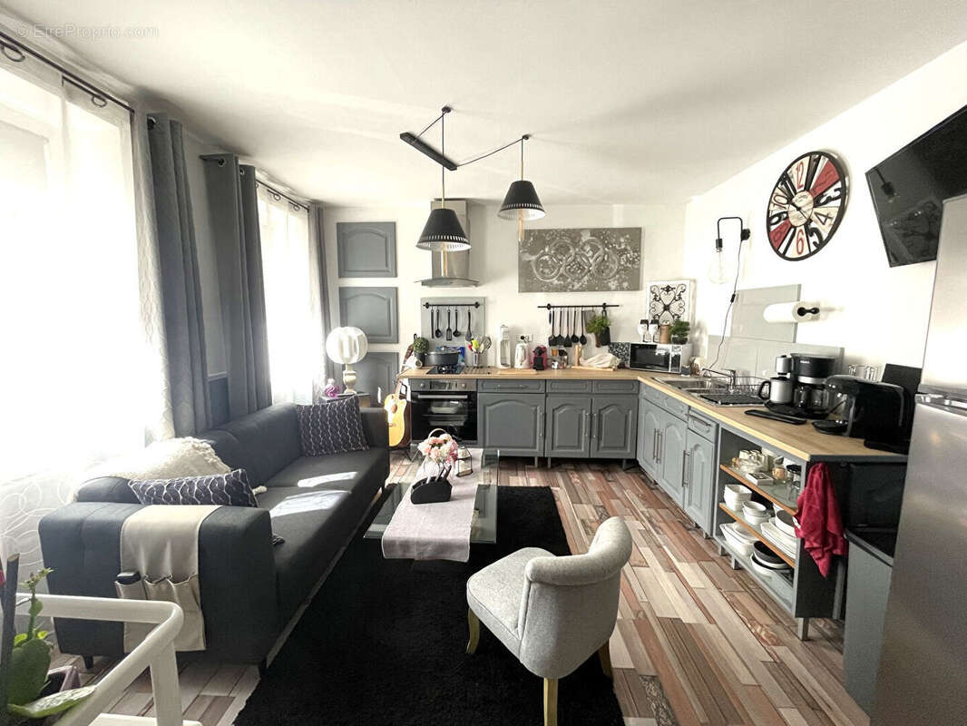 Appartement à LAMAIDS