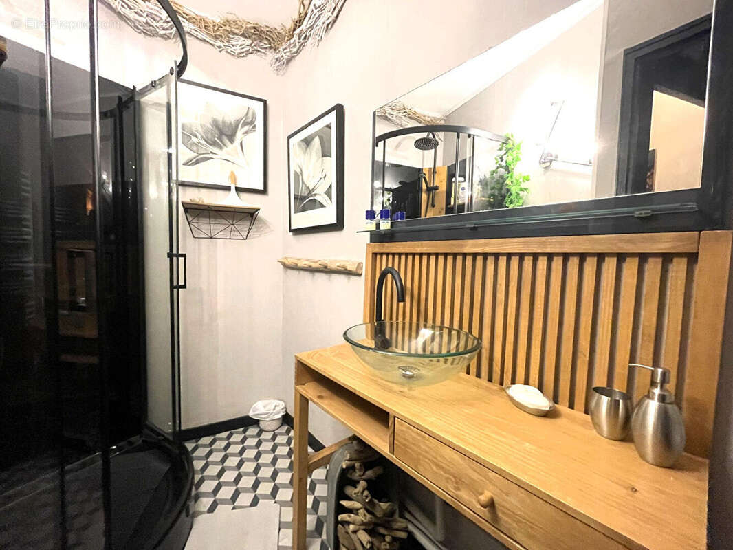 Appartement à LAMAIDS