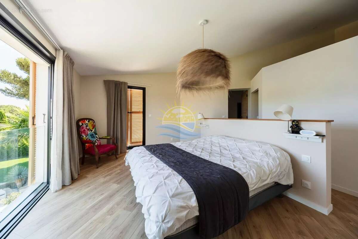 Maison à CARRY-LE-ROUET