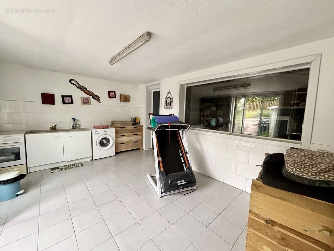 Maison à CREVECOEUR-SUR-L&#039;ESCAUT