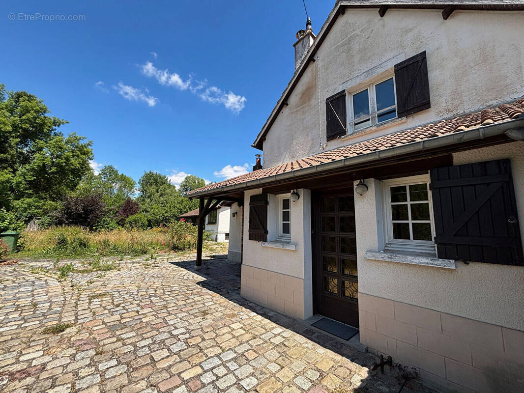 Maison à NOGENT-LE-ROI