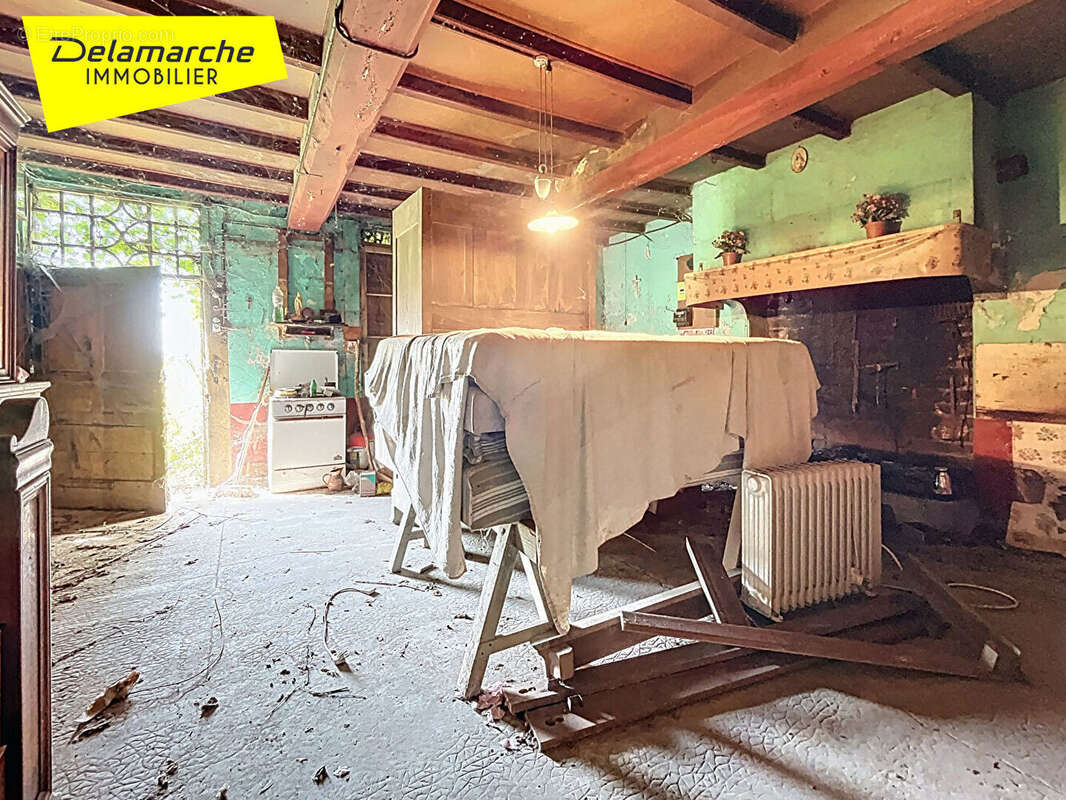 Maison à ISIGNY-LE-BUAT