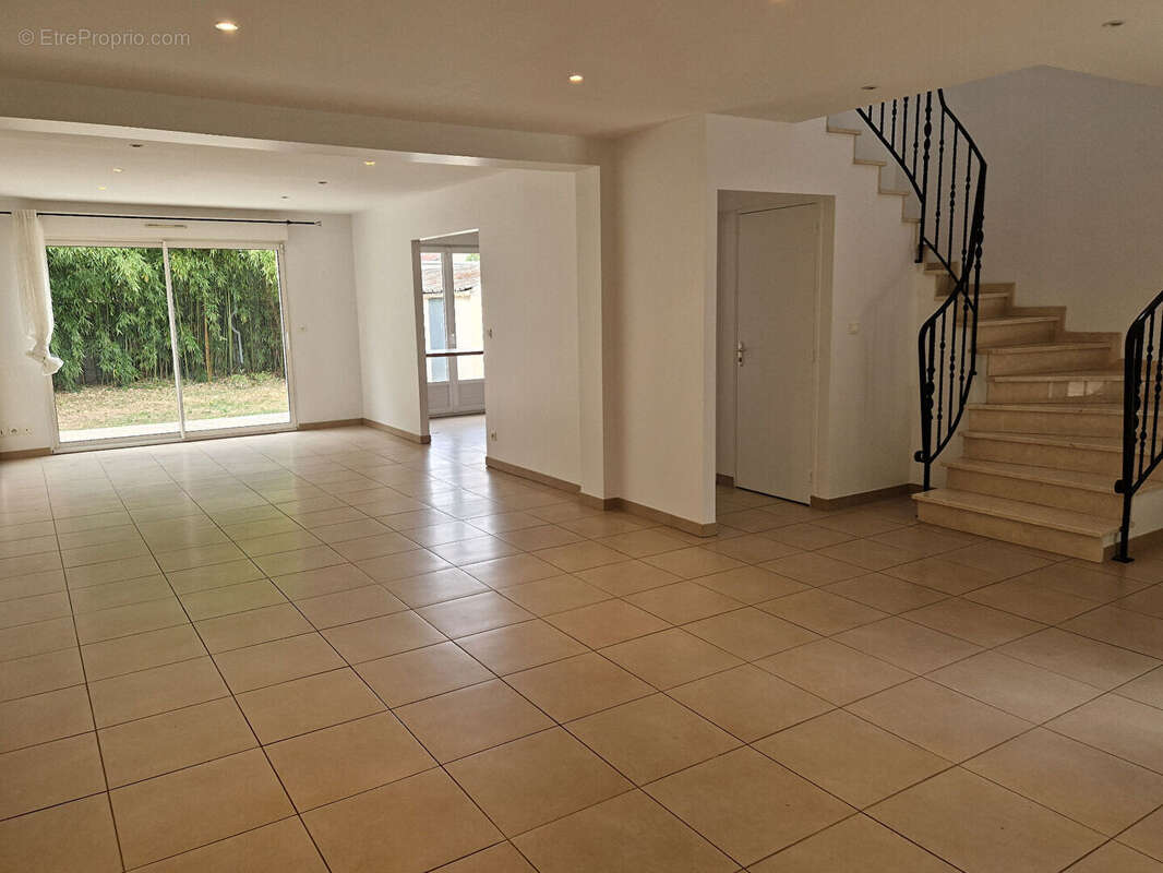 Maison à LIVRY-GARGAN