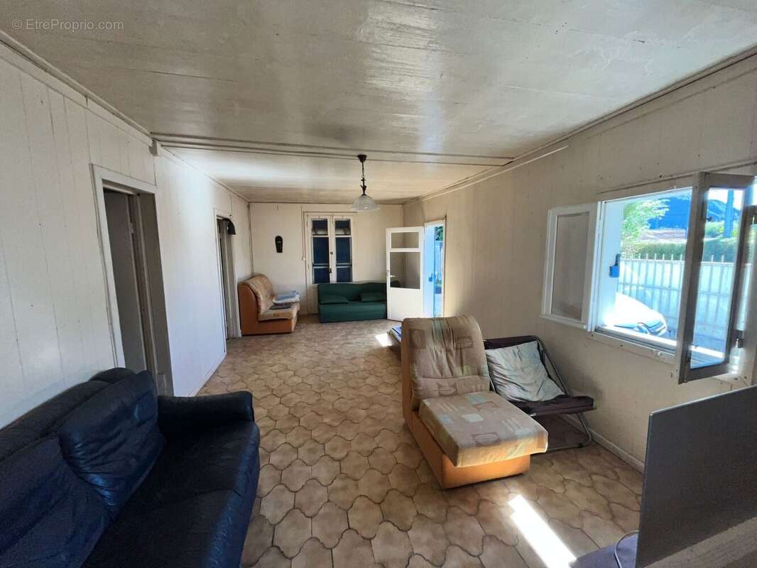 Maison à LA PLAINE-DES-PALMISTES