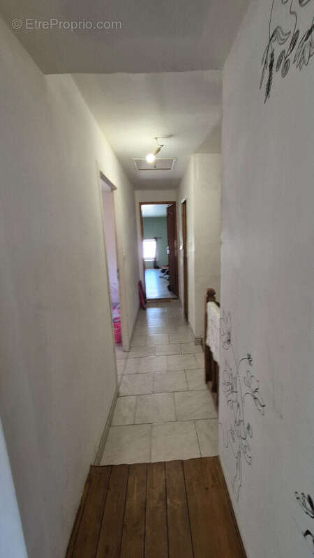 Maison à ASNIERES-LA-GIRAUD