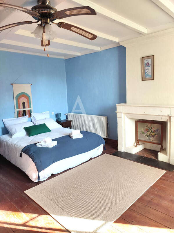 Maison à SAINT-PORCHAIRE