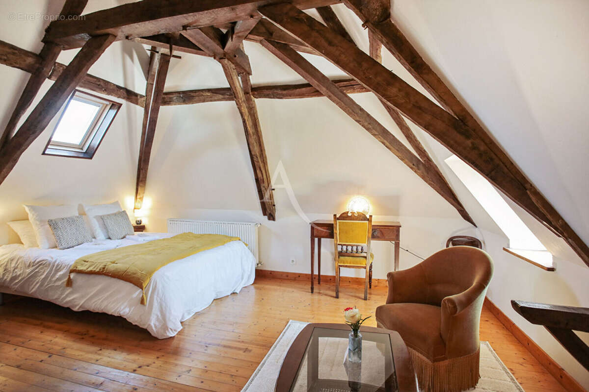 Maison à SAINT-PORCHAIRE