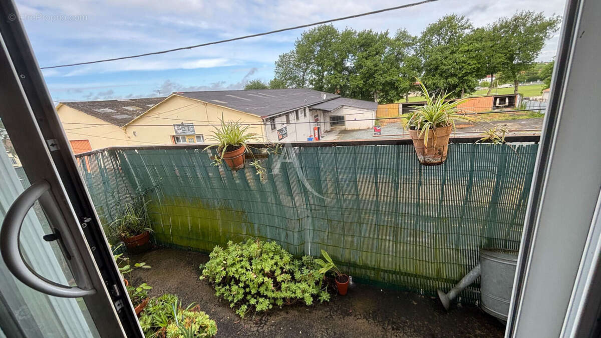 Appartement à SAINTES
