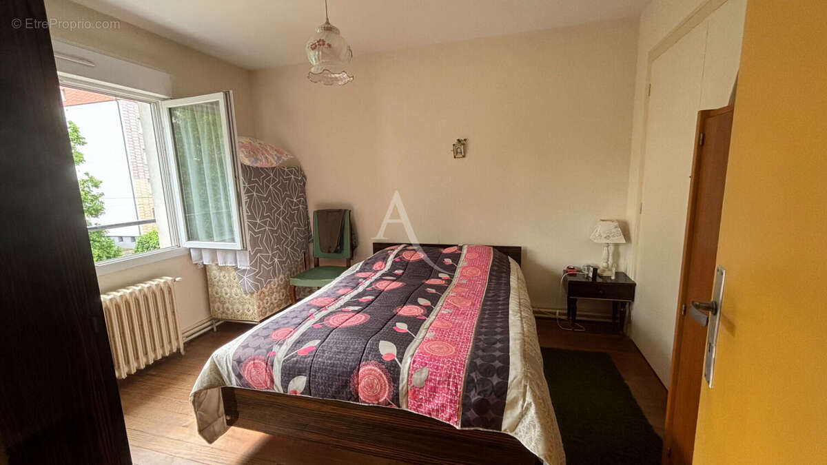 Appartement à SAINTES