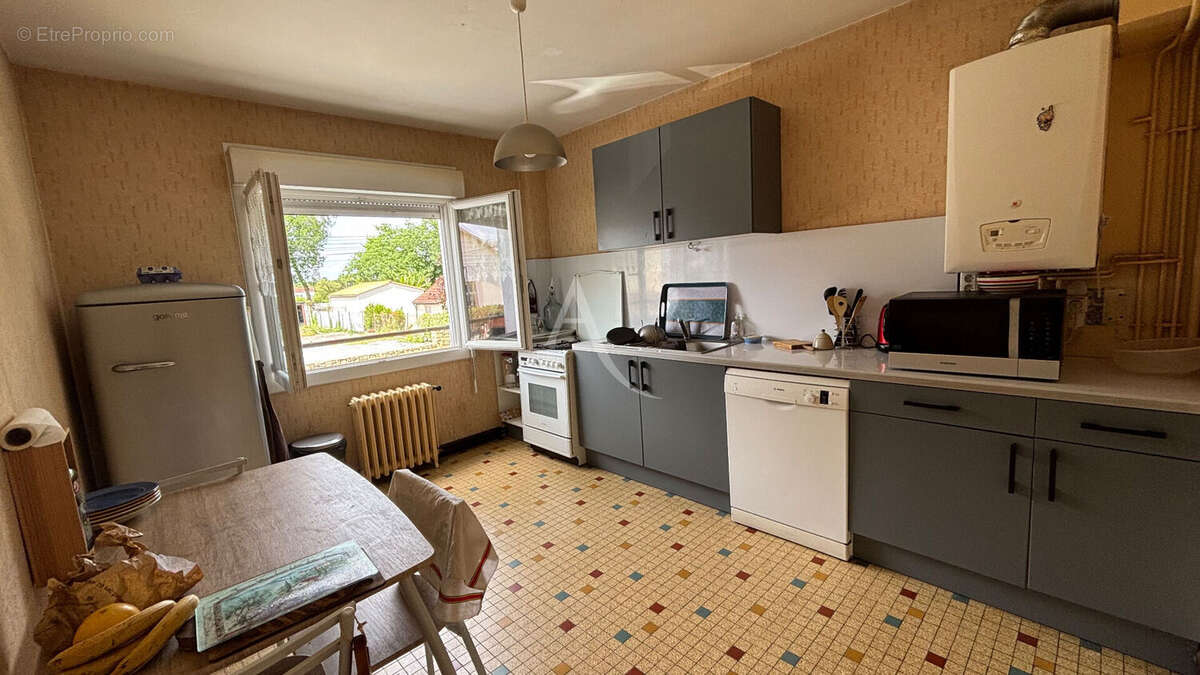 Appartement à SAINTES