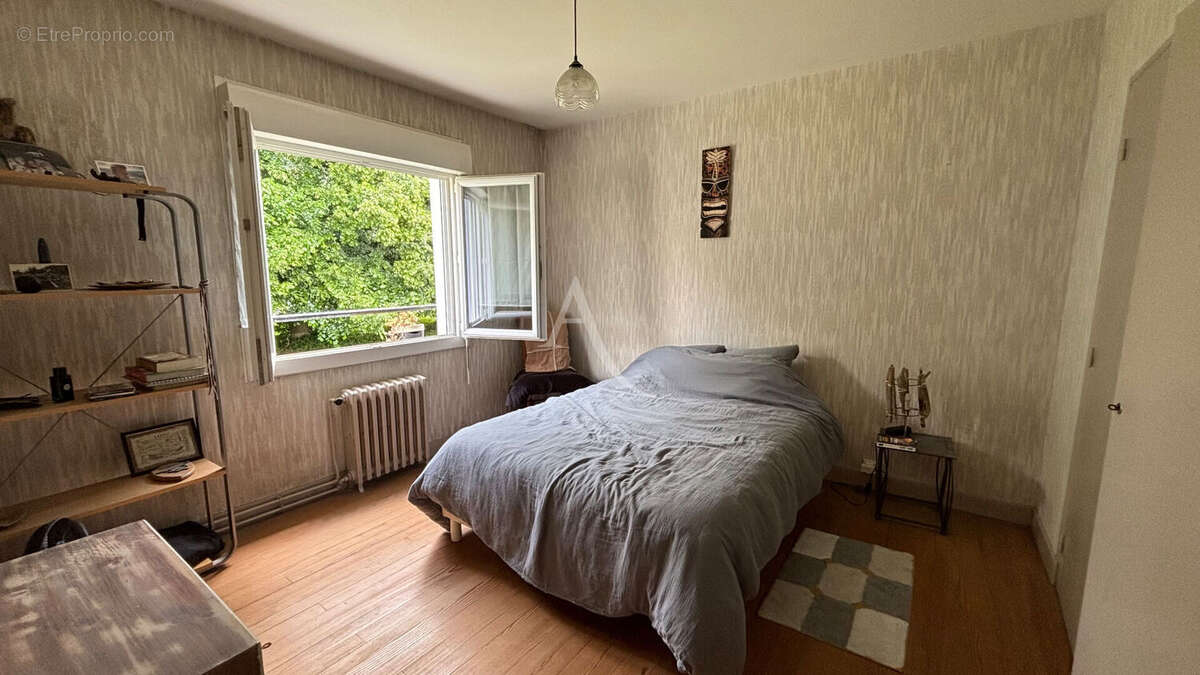 Appartement à SAINTES