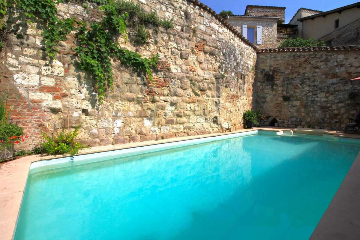 Appartement à PENNE-D&#039;AGENAIS