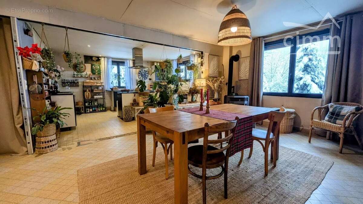 Maison à SAINT-PIERRE-DE-CHARTREUSE