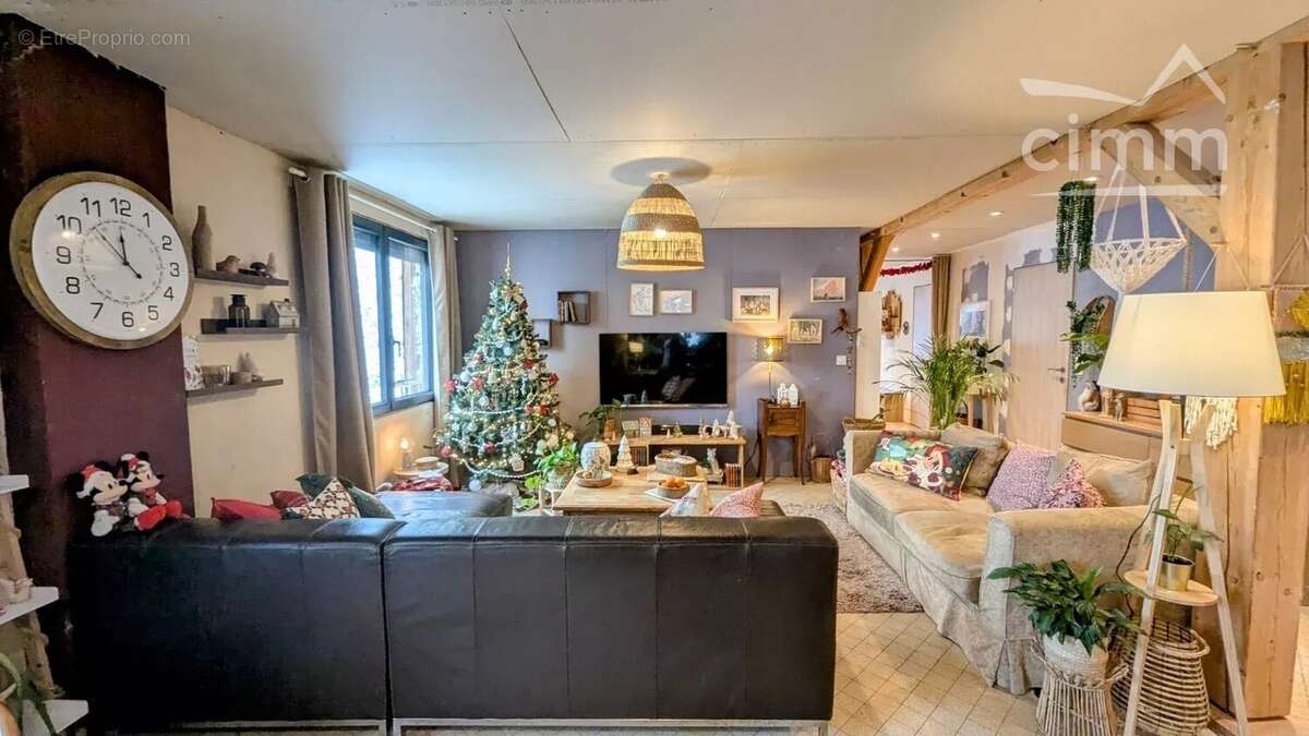 Maison à SAINT-PIERRE-DE-CHARTREUSE