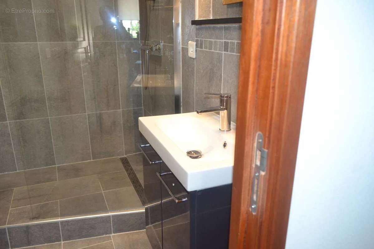 Maison à MARCHESEUIL