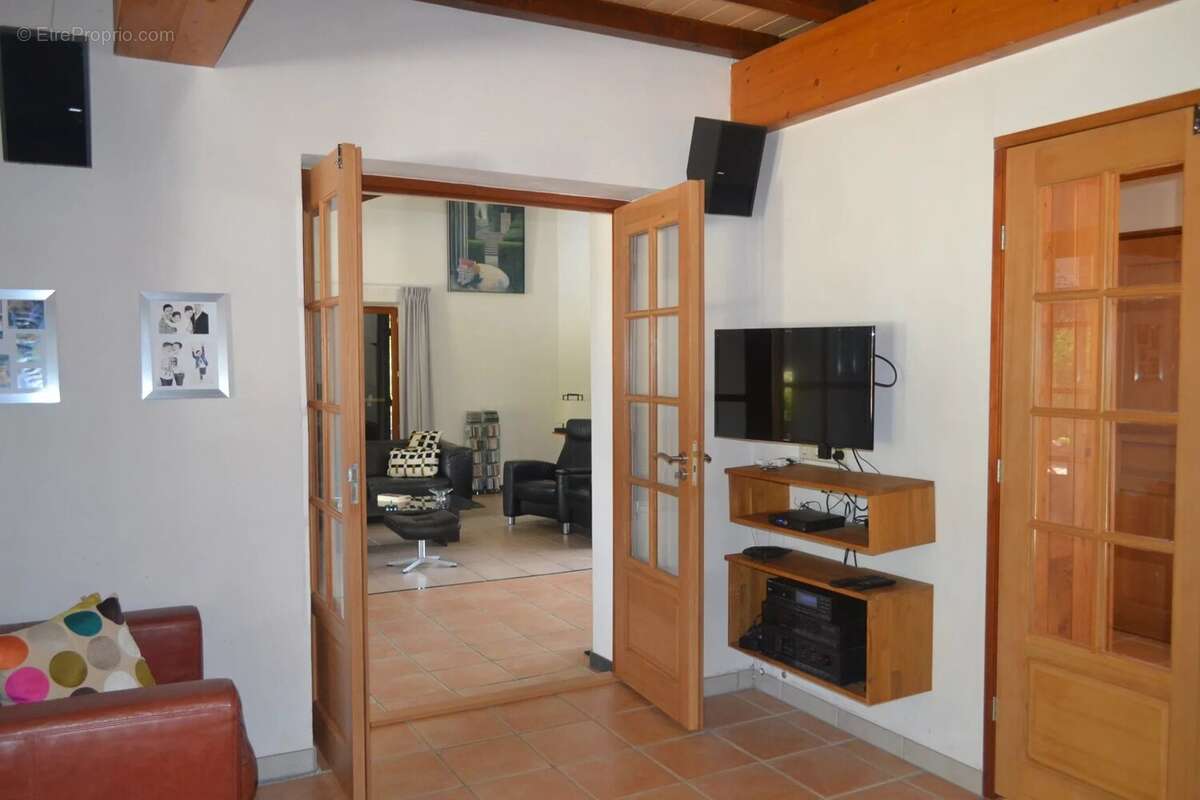 Maison à MARCHESEUIL