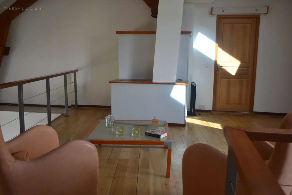 Maison à MARCHESEUIL