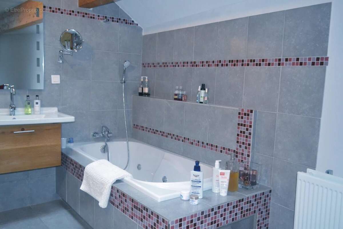 Maison à MARCHESEUIL