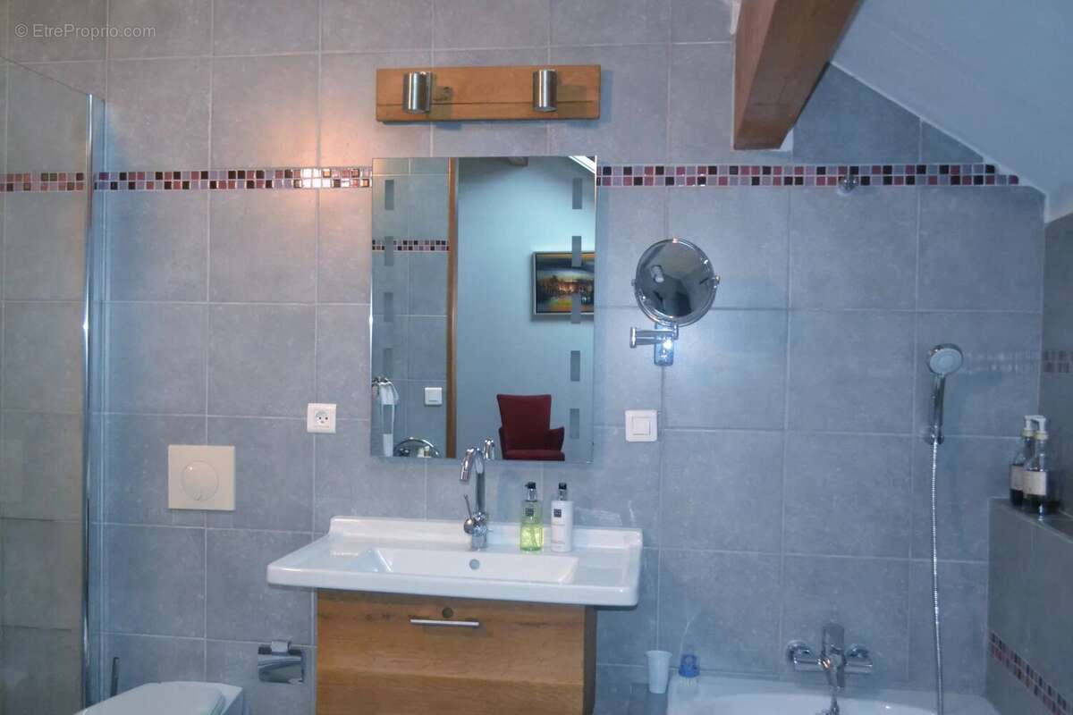 Maison à MARCHESEUIL