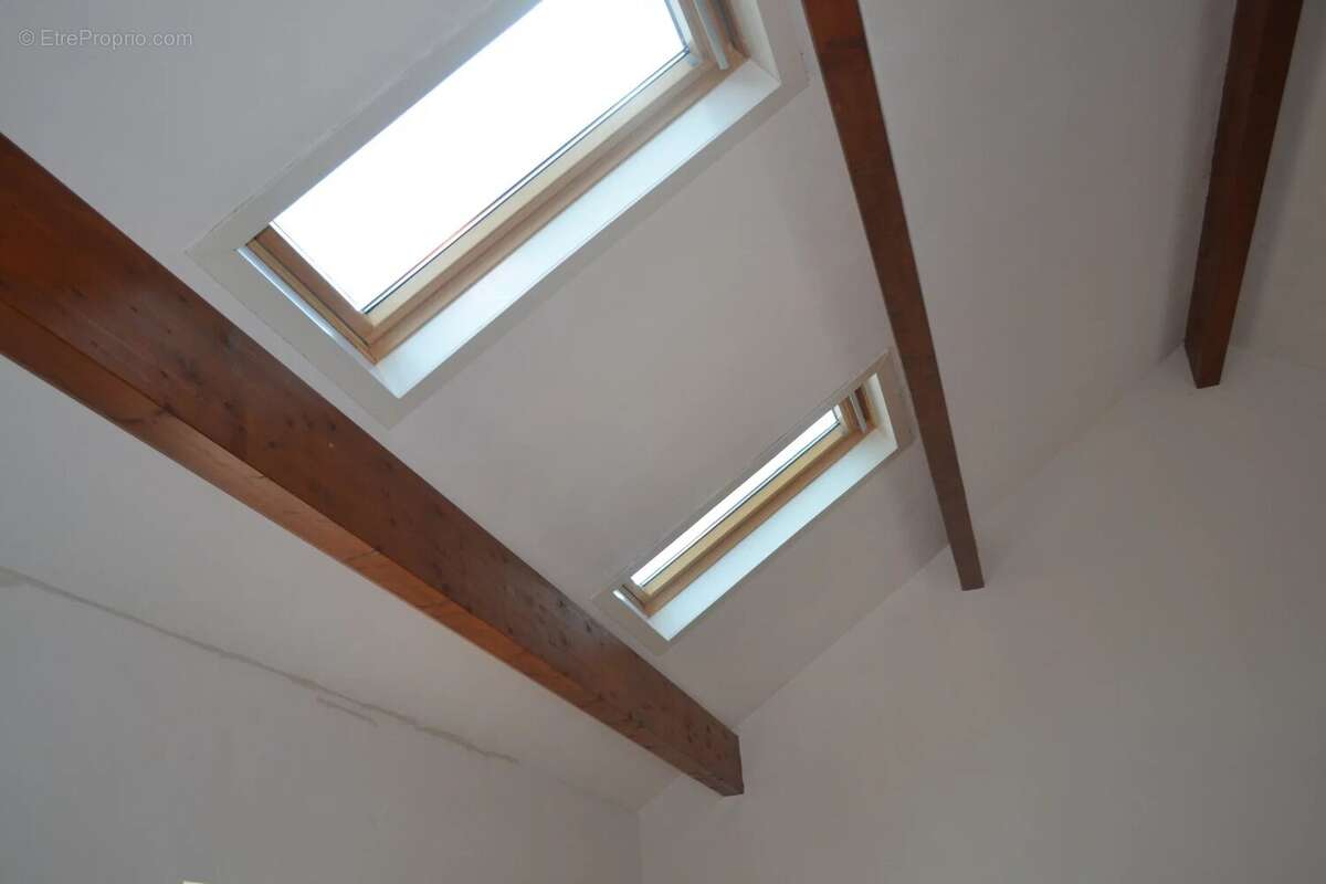 Maison à MARCHESEUIL