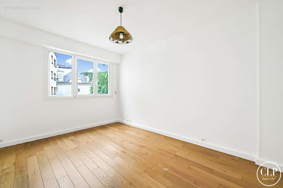 Appartement à FONTENAY-SOUS-BOIS