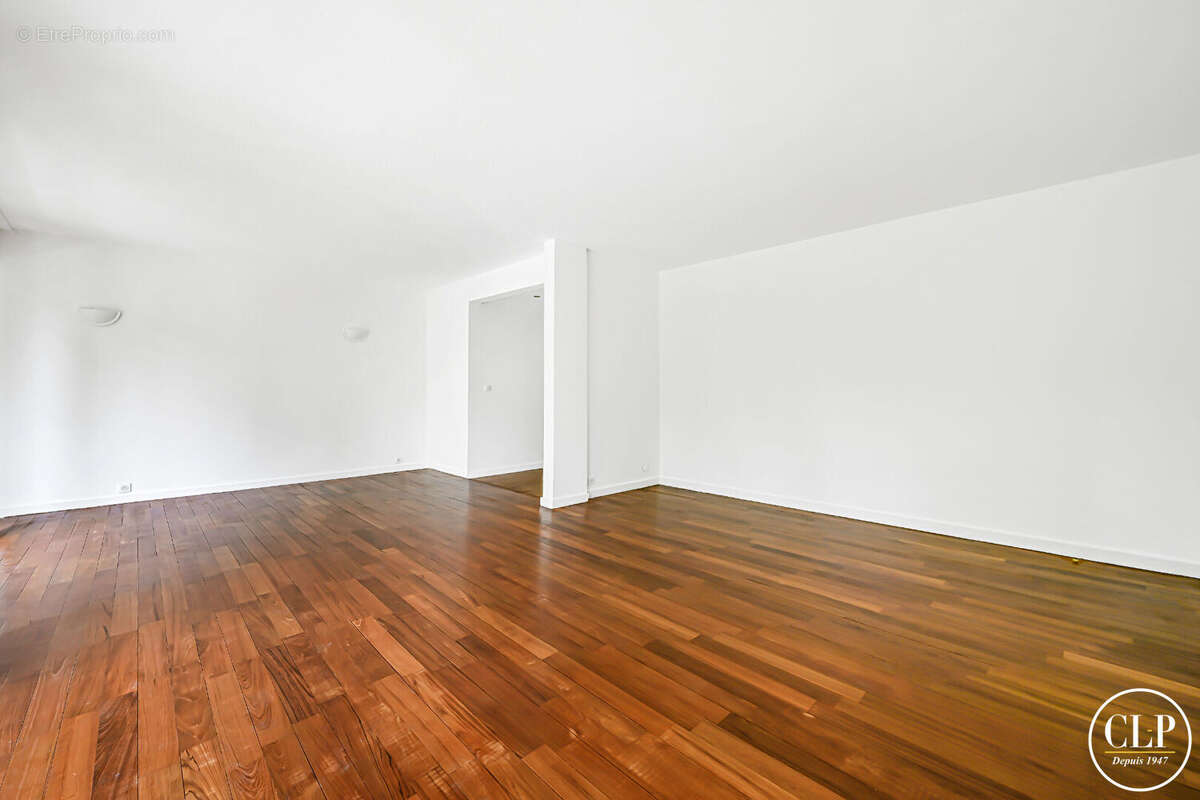 Appartement à FONTENAY-SOUS-BOIS